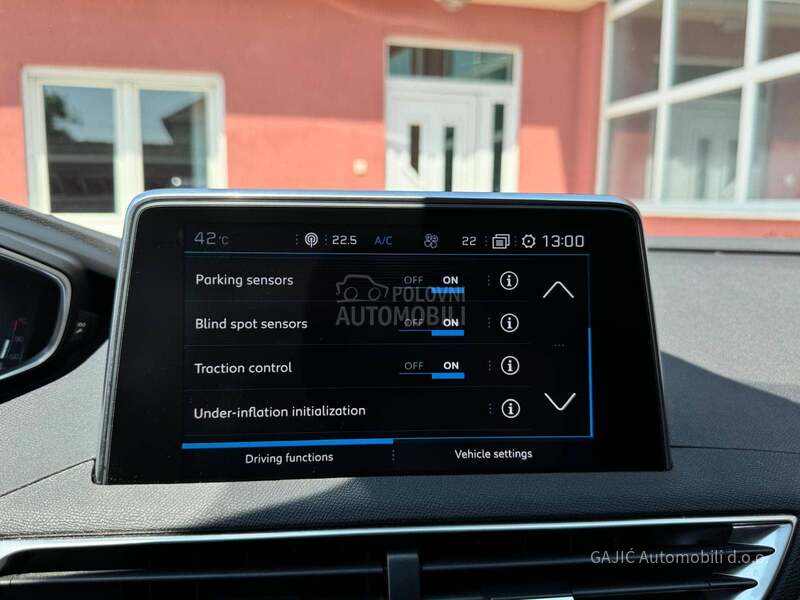 Peugeot 3008 ALLURE
