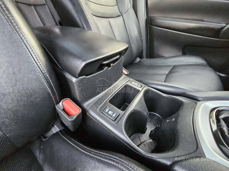 Nissan X-Trail 1.6DCI 4WD TEKNA