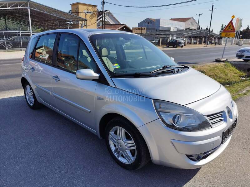 Renault Scenic 1.5 DCI