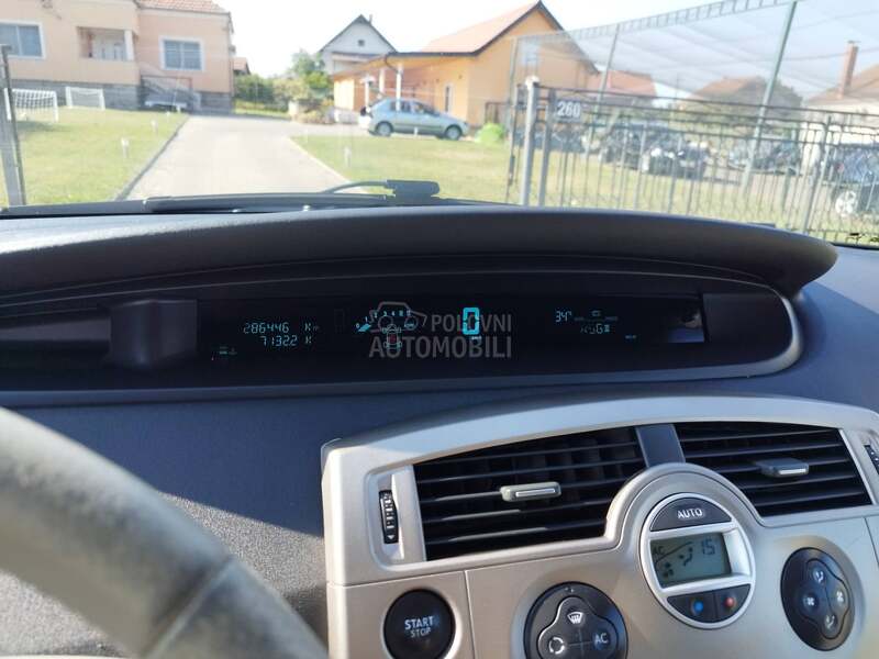 Renault Scenic 1.5 DCI