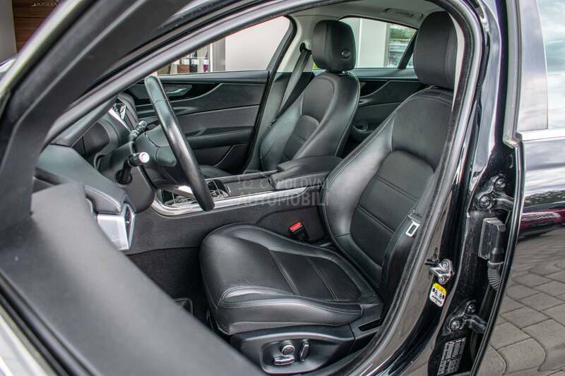Jaguar XE 2.0D AWD