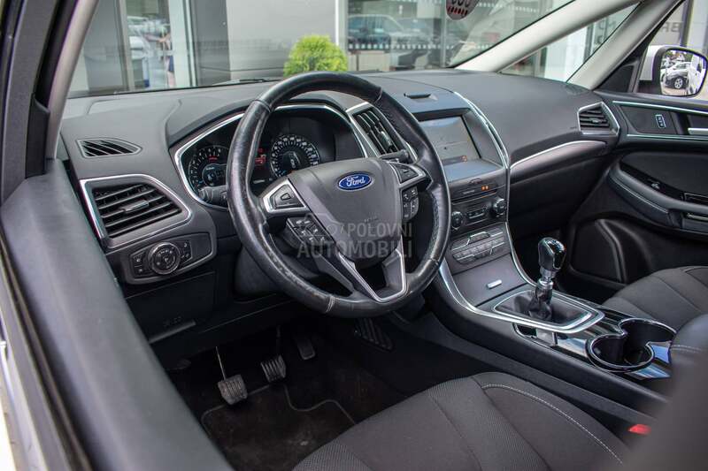Ford S-Max 2.0 TDCI TITANIUM