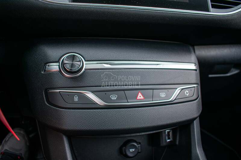 Peugeot 308 1.5 HDI / BUSINESS