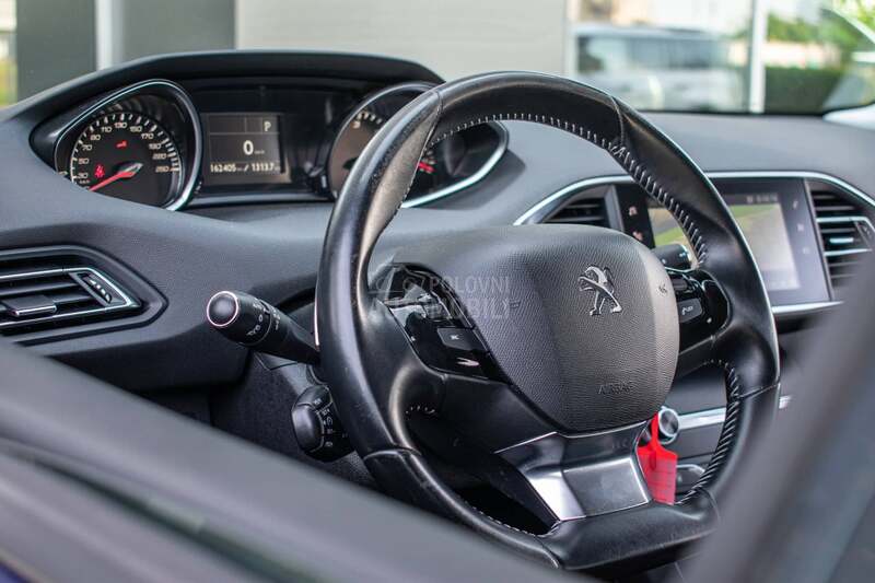 Peugeot 308 1.5 HDI / BUSINESS