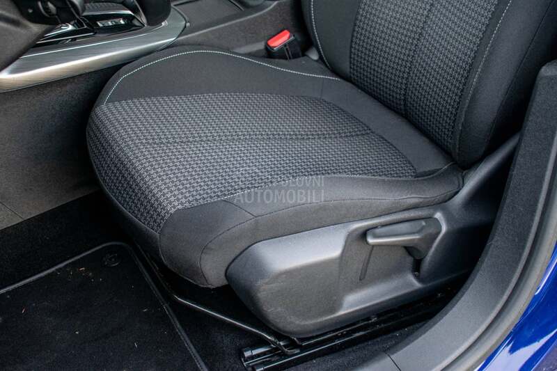 Peugeot 308 1.5 HDI / BUSINESS