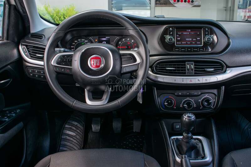 Fiat Tipo HB