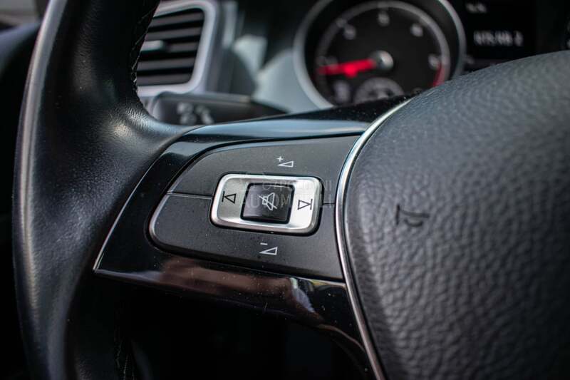 Volkswagen Golf 7 