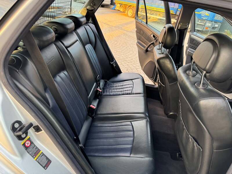 Mercedes Benz C 32 AMG T-Model Retkost