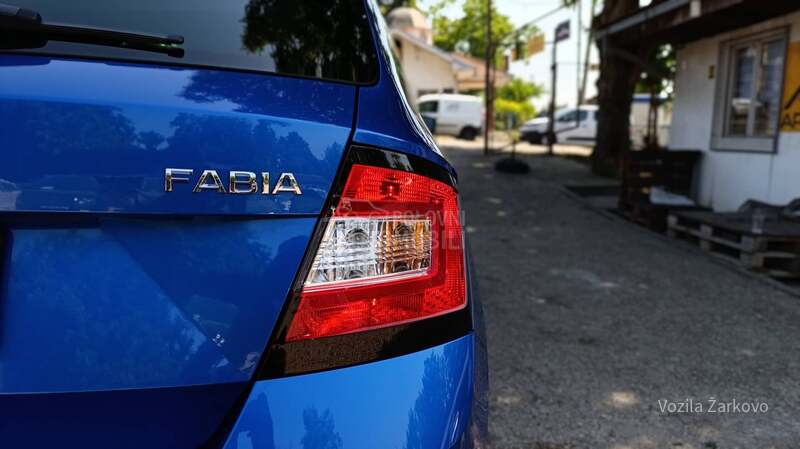 Škoda Fabia 1.0 TSI Monte Carlo