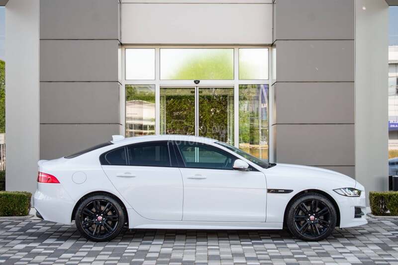 Jaguar XE 2.0D R Sport AWD
