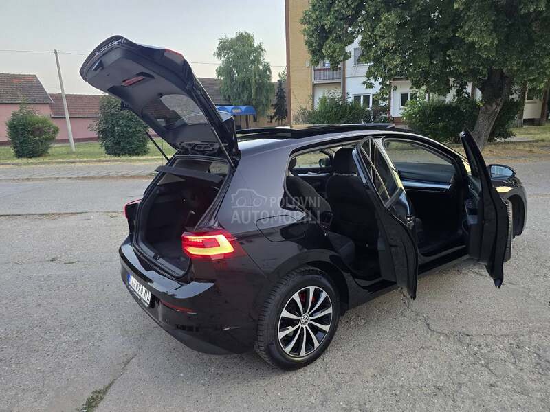 Volkswagen Golf 8 2,0TDI