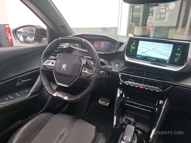 Peugeot 2008 GT/Pano/u dolasku