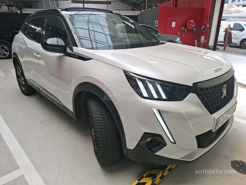 Peugeot 2008 GT/Pano/u dolasku