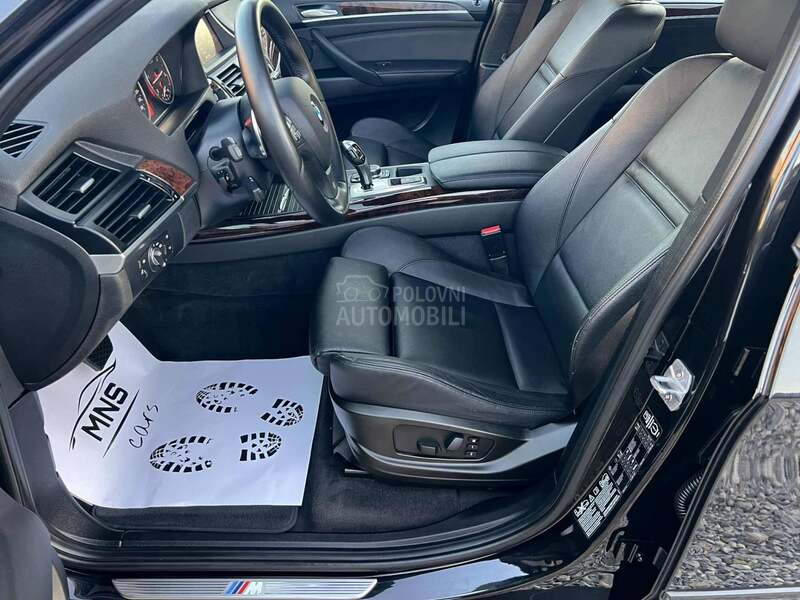 BMW X5 40d/M paket/Pano/360