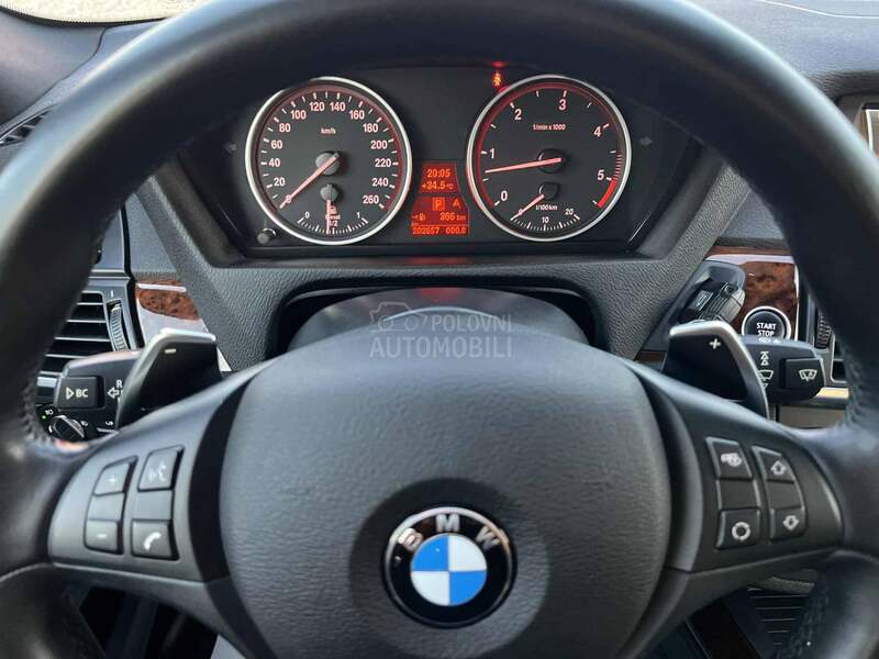 BMW X5 40d/M paket/Pano/360