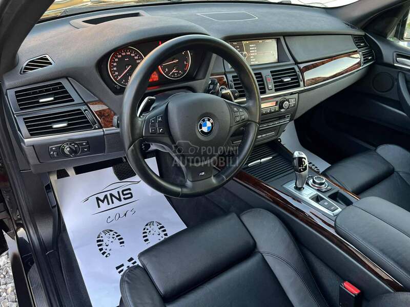 BMW X5 40d/M paket/Pano/360