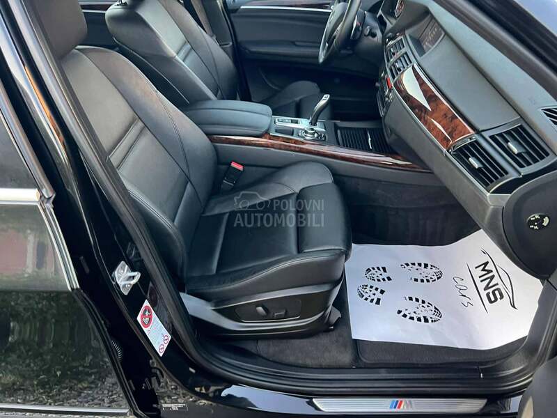 BMW X5 40d/M paket/Pano/360