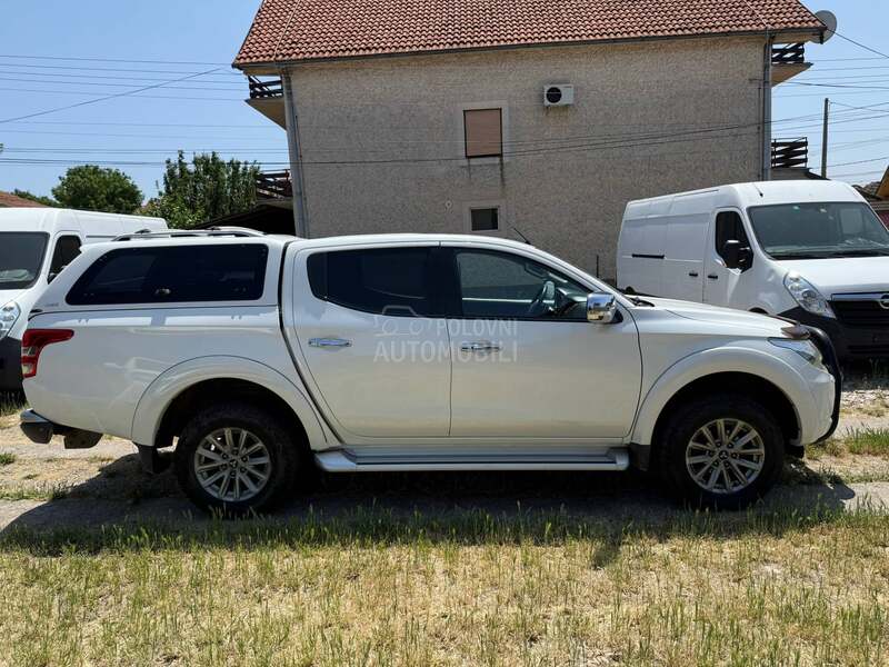 Mitsubishi L200 