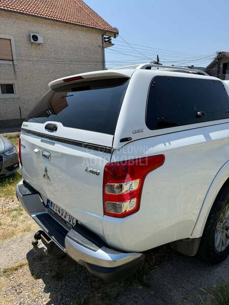 Mitsubishi L200 
