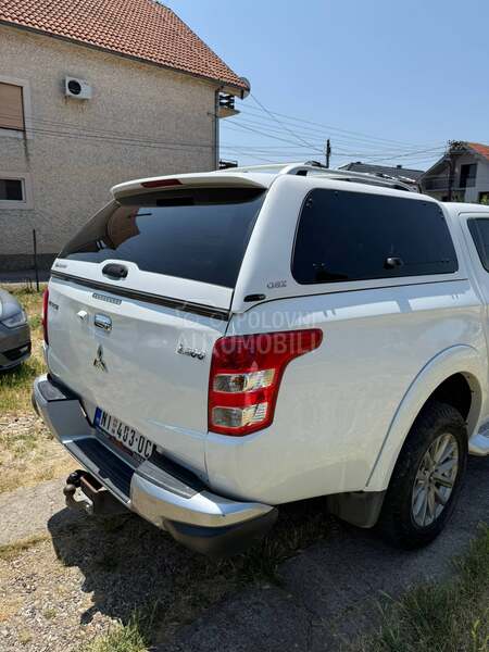 Mitsubishi L200 