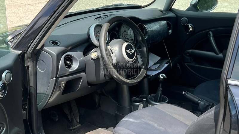 MINI One 