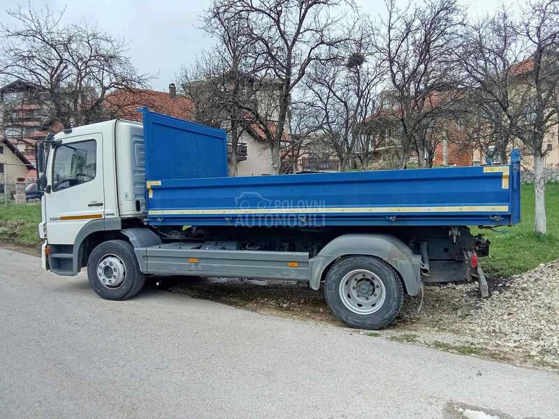 Mercedes Benz ATEGO 1224 L