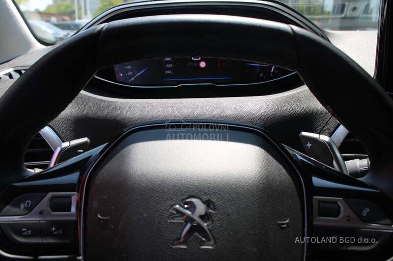 Peugeot 5008 1.5 HDI AUT
