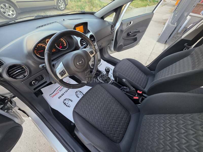 Opel Corsa D 1.4 B