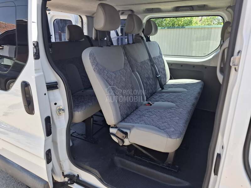 Opel Vivaro 1.9 dti 2700 putni 9.sed