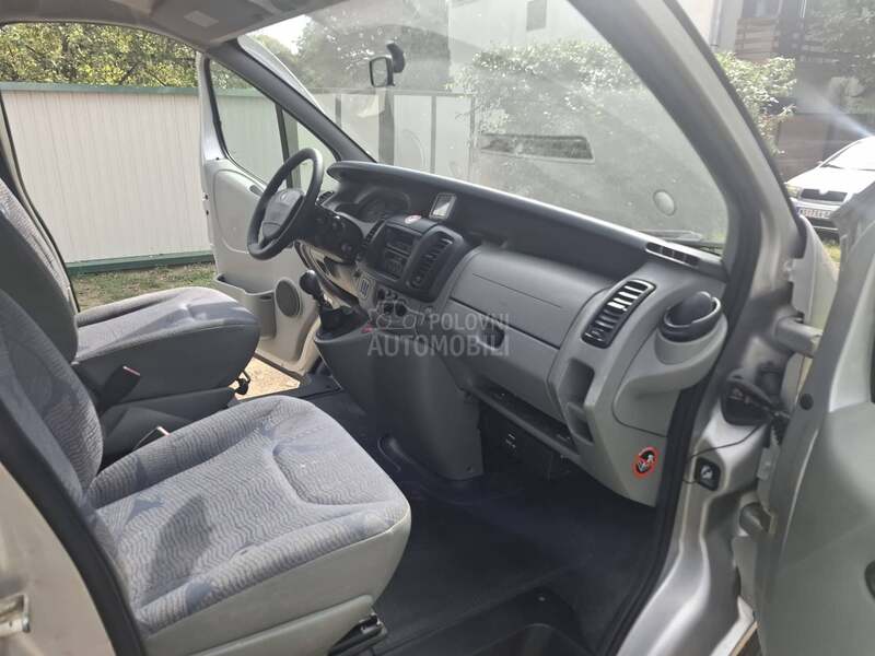 Opel Vivaro Trafic 1.9dci 5.sedista