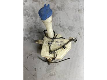 Posuda za tecnost brisaca za Hyundai i30 od 2007. do 2012. god.