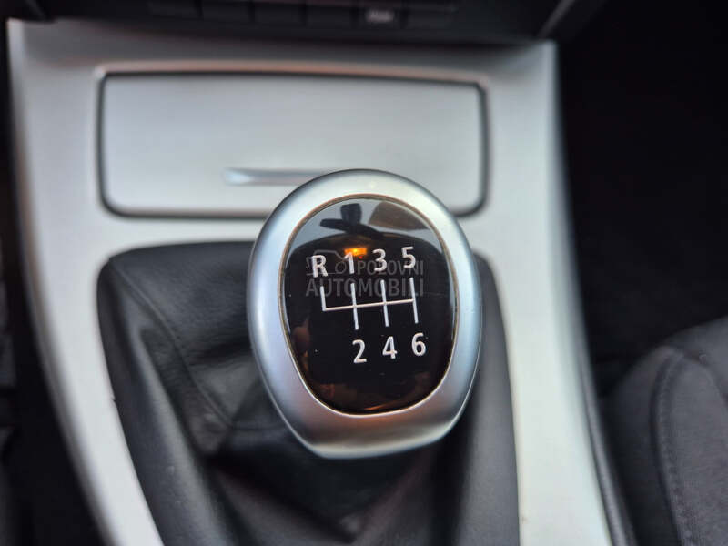 BMW 318 318d