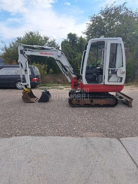 Takeuchi Tb 228