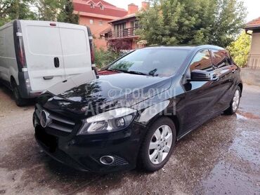 Mercedes Benz A 180 1,5DCI/ N A V I/