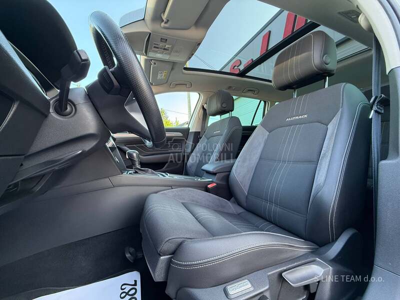 Volkswagen Passat B8 Alltrack 2.0 TDI/DSG/PANO
