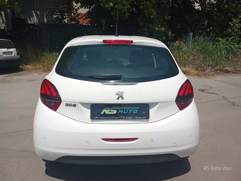 Peugeot 208 3.5.0.0.0.k.m