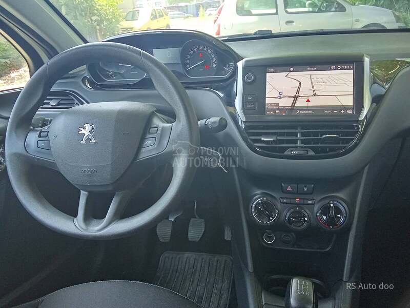 Peugeot 208 3.5.0.0.0.k.m