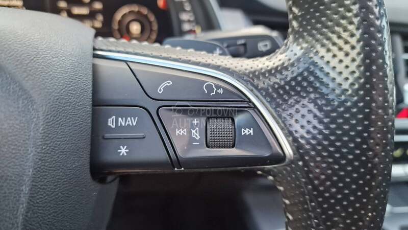 Audi Q7 S-LINE/7 SEDlSTA