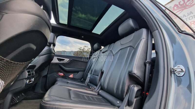 Audi Q7 S-LINE/7 SEDlSTA
