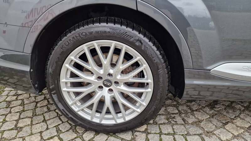 Audi Q7 S-LINE/7 SEDlSTA