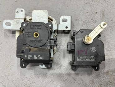 Klapne za toplo hladno za Toyota RAV 4 od 2000. do 2005. god.