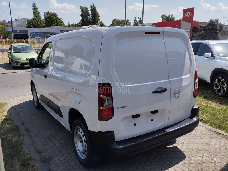 Opel Combo VAN ENJOY 1.5D 102 M6