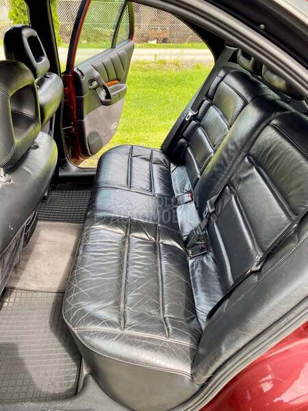 Opel Omega 2.5 V6