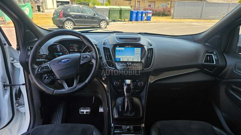 Ford Kuga 2.0d ST Line 4x4 Aut