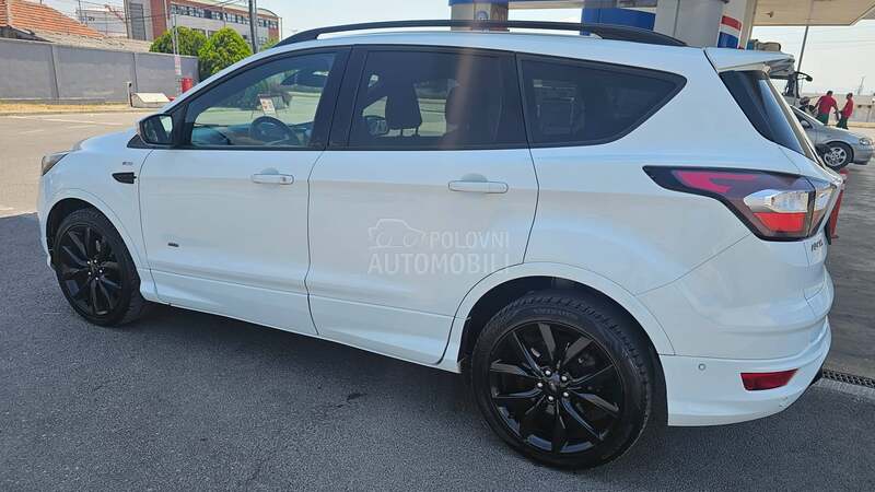 Ford Kuga 2.0d ST Line 4x4 Aut