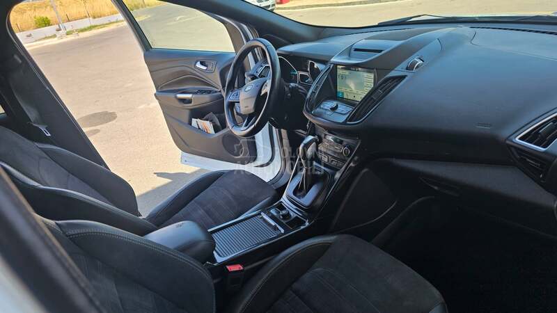 Ford Kuga 2.0d ST Line 4x4 Aut