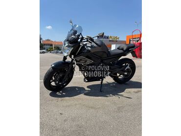 Yamaha xj6