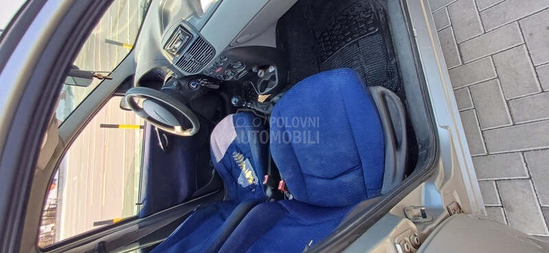 Fiat Punto 