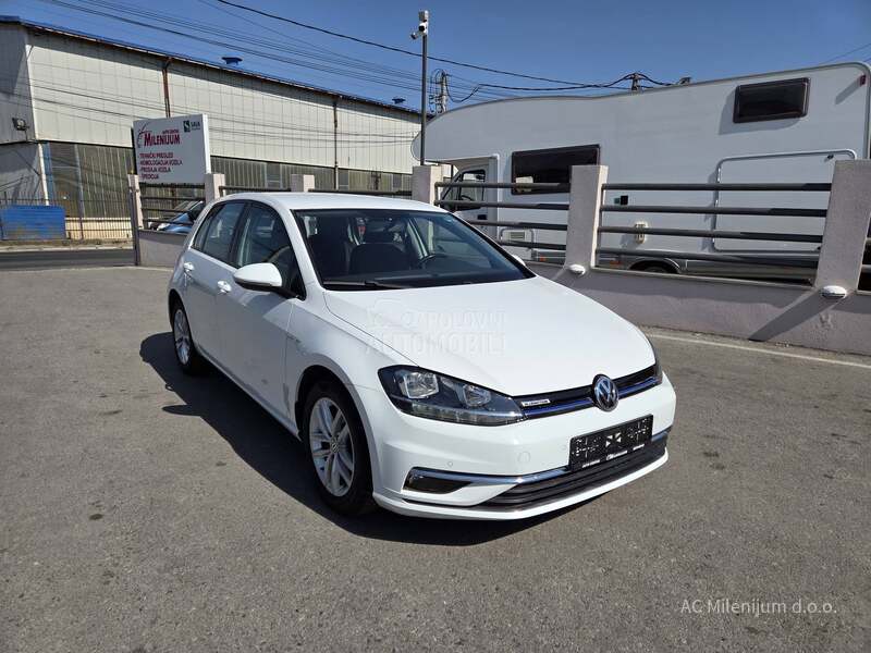 Volkswagen Golf 7 1.5 Tsi-Cng