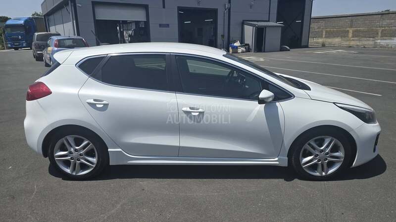 Kia cee`d GT LINE A.U.T.O.M.